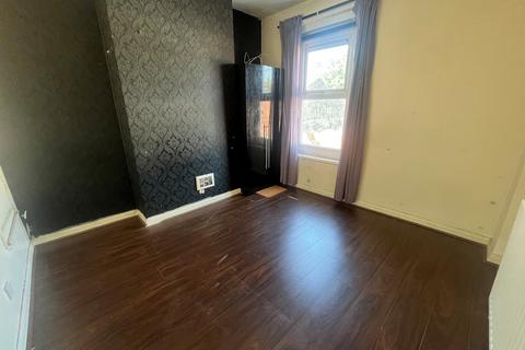 2 bedroom terraced house to rent, James Turner Street, Birmingham, B18