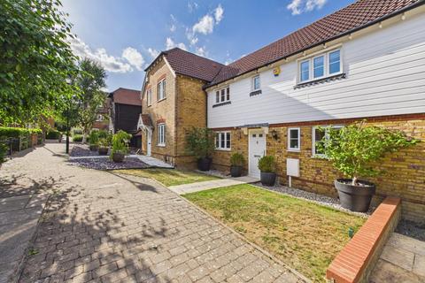 3 bedroom terraced house for sale, Greyhound Chase, Ashford TN25 5LL