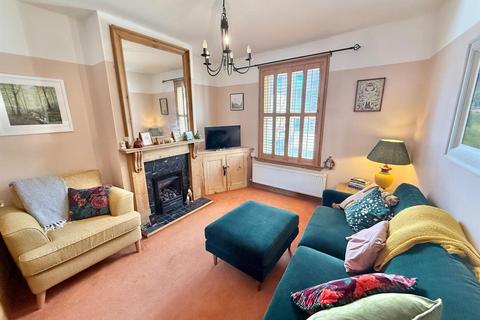 2 bedroom terraced house for sale, Bond Street, Macclesfield