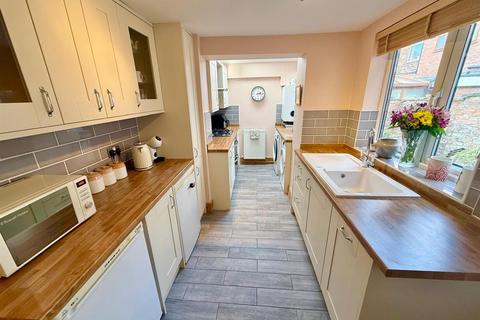 2 bedroom terraced house for sale, Bond Street, Macclesfield