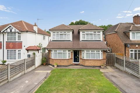 Brookdene Avenue, Watford WD19