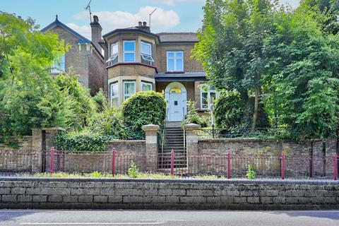 Chalk Hill, Bushey, Watford, WD19