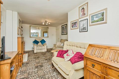 2 bedroom semi-detached house for sale, Clover Close, Derby DE21