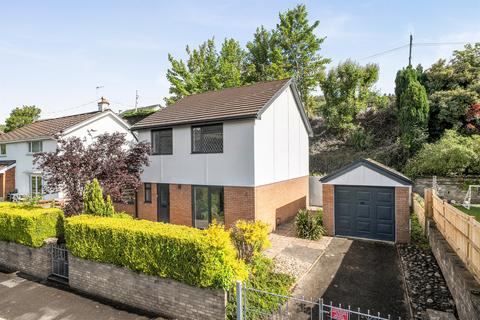 3 bedroom detached house for sale, Taff Vale Estate, Edwardsville, Treharris