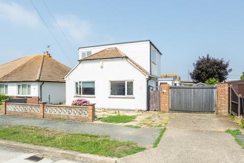 4 bedroom detached house for sale, Russell Drive, Whitstable, Kent, CT5