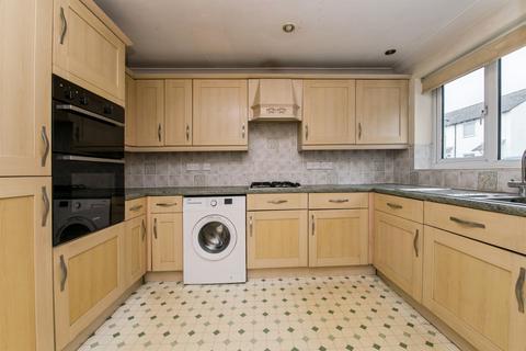 3 bedroom terraced house for sale, Painters Court, Exeter