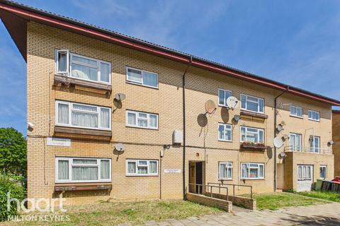 1 bedroom flat for sale, Cleavers Avenue, Milton Keynes