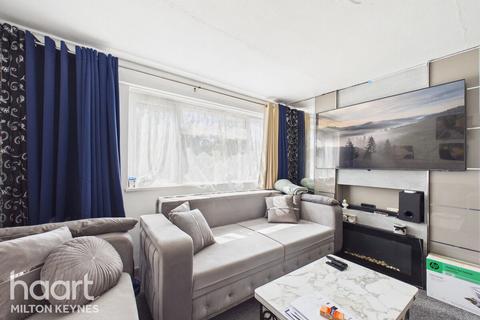 1 bedroom flat for sale, Cleavers Avenue, Milton Keynes