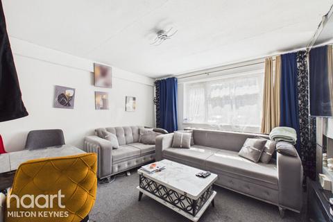 1 bedroom flat for sale, Cleavers Avenue, Milton Keynes