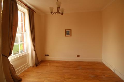 1 bedroom flat to rent, Flat 4, 50 High Street, Wem
