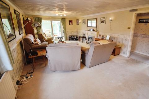4 bedroom bungalow for sale, Church Lane, Winthorpe PE25