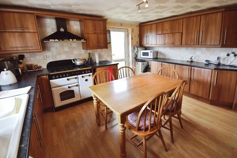 4 bedroom bungalow for sale, Church Lane, Winthorpe PE25