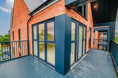 2 bedroom apartment for sale, Apartment 52, Haydn Place, Brighten Road, Southend-On-Sea, Essex, SS1