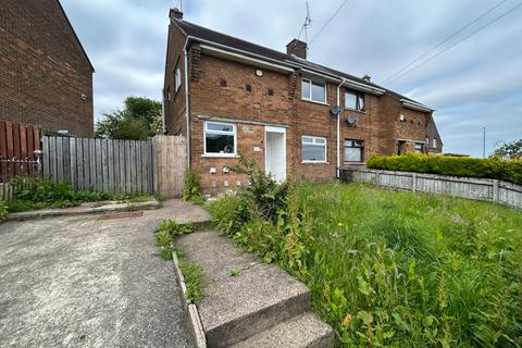 3 bedroom semi-detached house to rent, Knowles View, Bradford, West Yorkshire, BD4