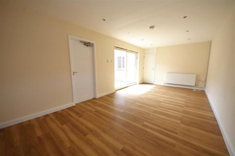 6 bedroom detached bungalow for sale, Tiverton Way, Cambridge CB1