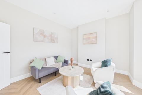 5 bedroom end of terrace house for sale, Springrice Road, London, SE13