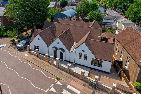 3 bedroom semi-detached house for sale, Verulam Road, St Albans
