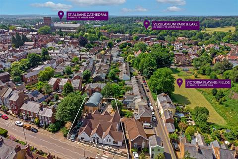 3 bedroom semi-detached house for sale, Verulam Road, St Albans