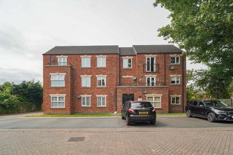 2 bedroom flat for sale, Wobourn Court, Ossett WF5