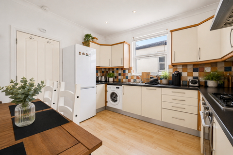 2 bedroom apartment for sale, Howard Road, Bromley BR1