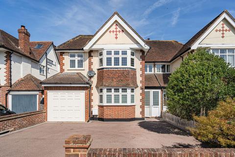 Craddocks Avenue, Ashtead, KT21