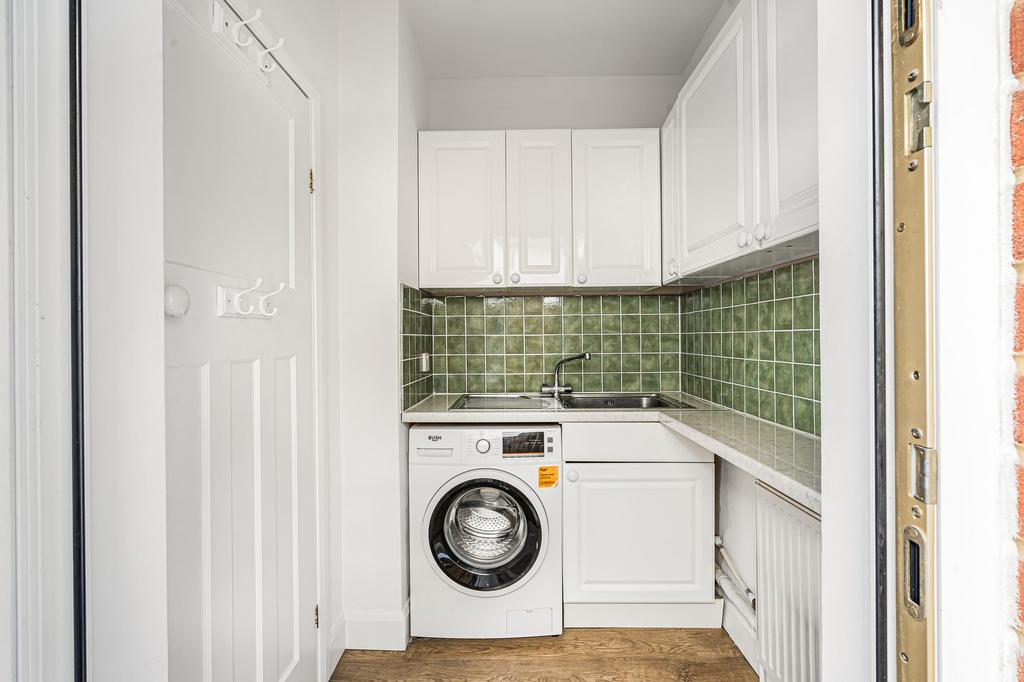 Utility room, utility
