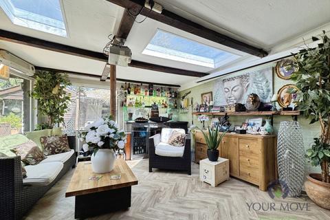 3 bedroom end of terrace house for sale, Bideford Road, KENT BR1