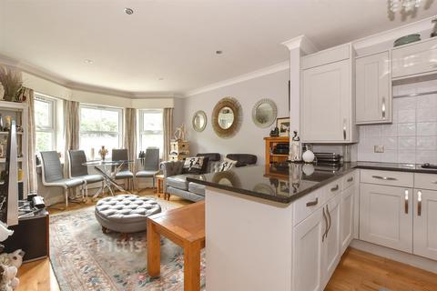 2 bedroom flat for sale, Alpine Road, Ventnor, Isle of Wight