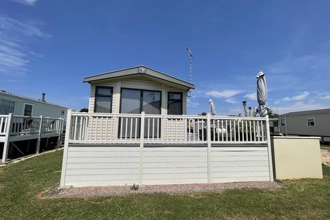 2 bedroom holiday park home for sale, Warwick Road, Stratford-upon-Avon CV37