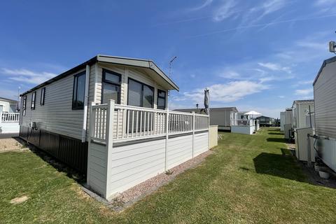 2 bedroom holiday park home for sale, Warwick Road, Stratford-upon-Avon CV37