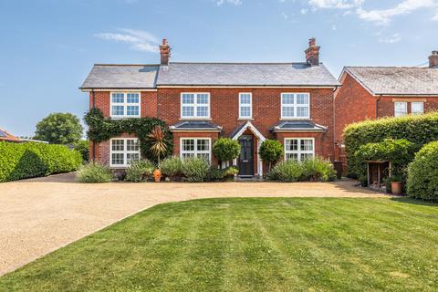 6 bedroom detached house for sale, Idyllic Family Home in Stalham