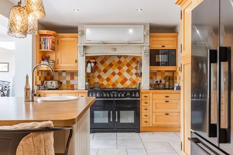 undefined, Idyllic Family Home in Stalham