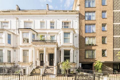 1 bedroom flat for sale, Earls Court Road, London W8