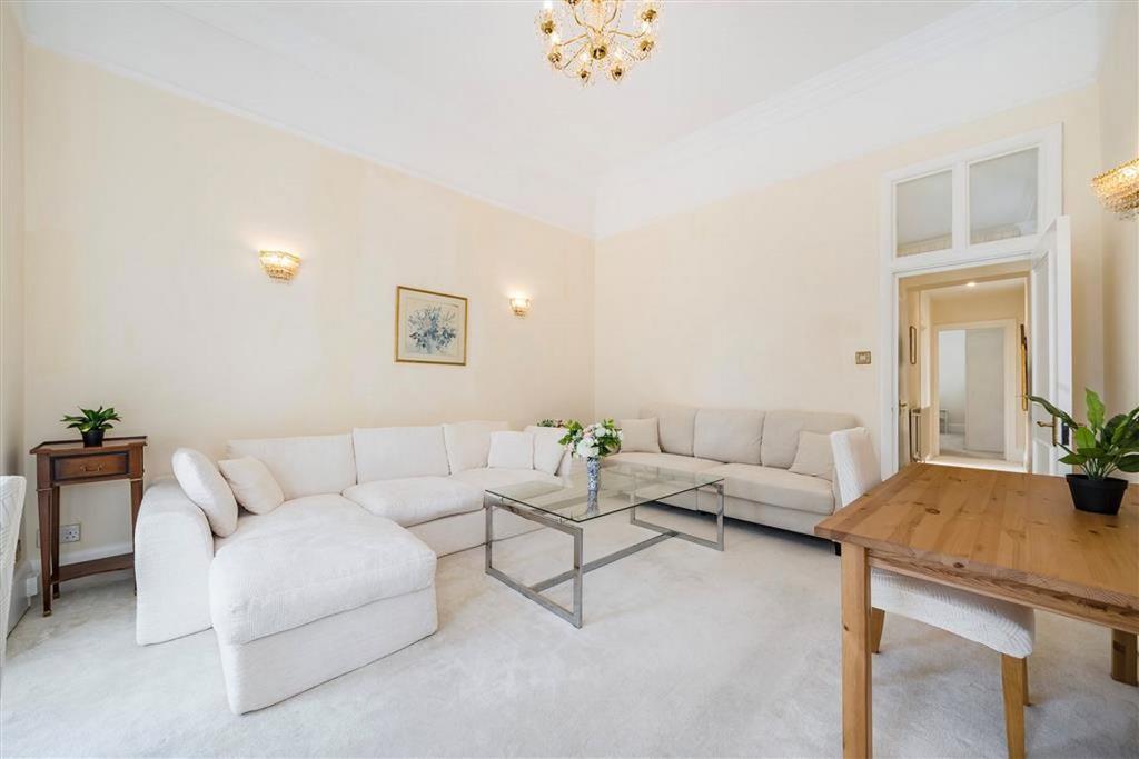 Cornwall Gardens, London SW7 – pohled 2