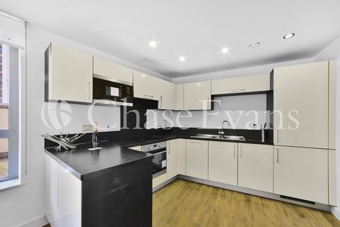 2 bedroom flat for sale, Sienna Alto, 2 Cornmill Lane, The Renaissance, Lewisham, SE13