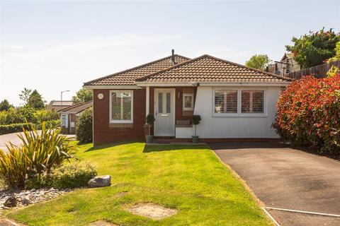 2 bedroom detached bungalow for sale, Llwyn Rhedyn, Sketty, Swansea