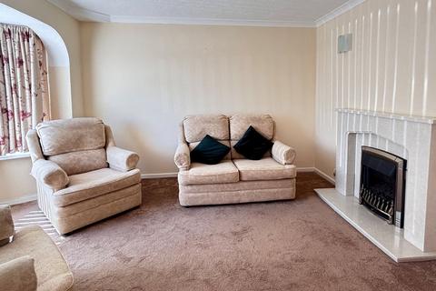 2 bedroom semi-detached bungalow for sale, Beechcroft Road, Longlevens, GL2