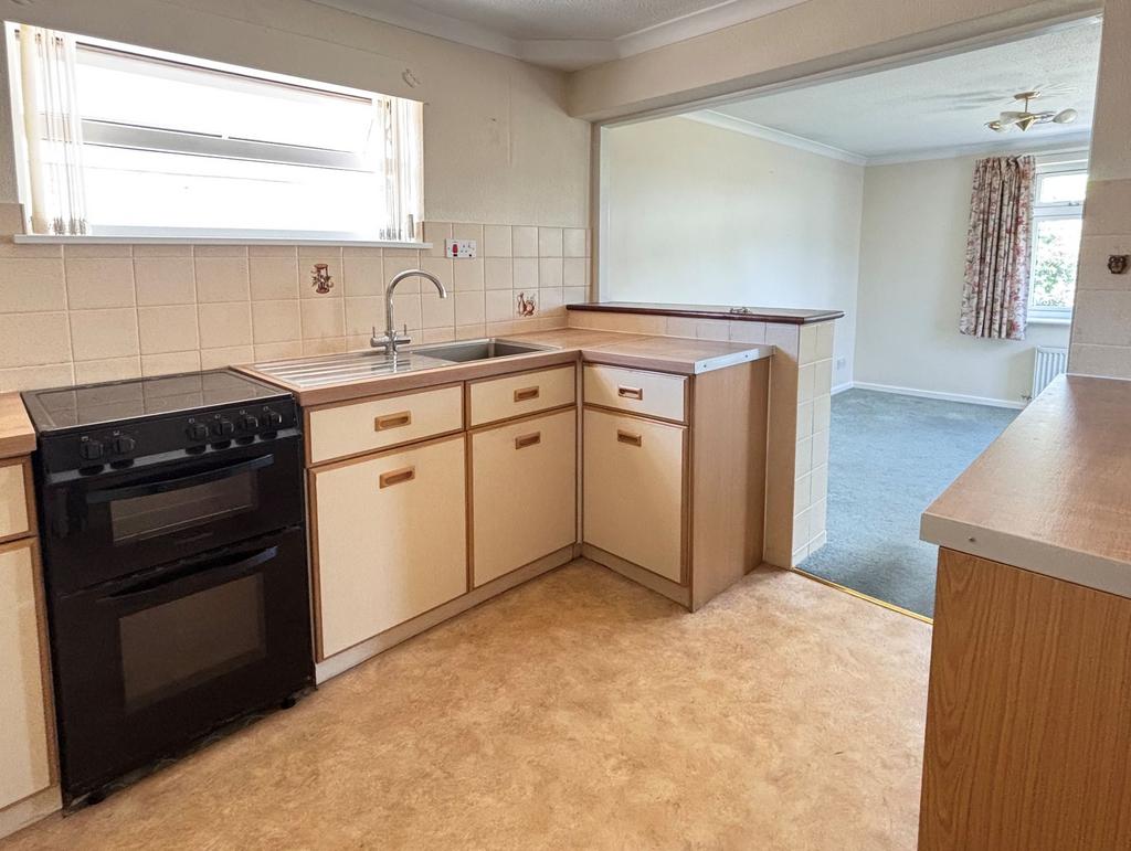 Kitchen 1