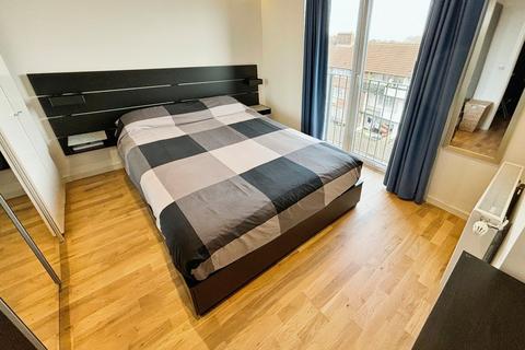 1 bedroom apartment to rent, Hastings Road, London E16