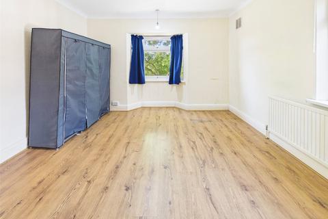 2 bedroom apartment to rent, Osterley Court, Osterley