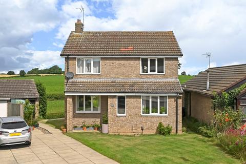 4 bedroom detached house to rent, Aire Road, Wetherby, LS22