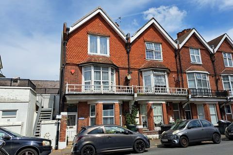 6 bedroom end of terrace house for sale, St. Aubyns Road, Redoubt, Eastbourne BN22