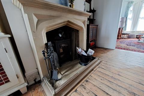 6 bedroom end of terrace house for sale, St. Aubyns Road, Redoubt, Eastbourne BN22