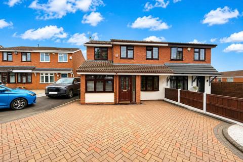 5 bedroom semi-detached house for sale, Blithfield Drive, Brierley Hill DY5