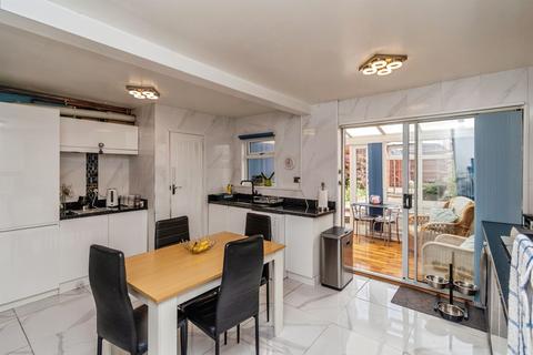 3 bedroom terraced house for sale, Rowlands Close, Walsall