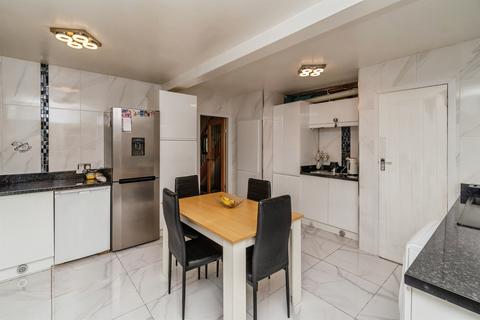3 bedroom terraced house for sale, Rowlands Close, Walsall