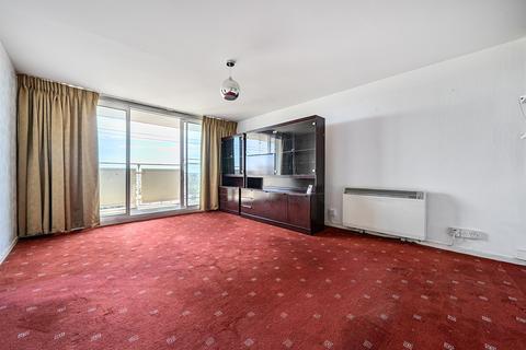 2 bedroom flat for sale, Bedale Road, Enfield