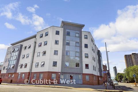2 bedroom apartment for sale, Mill Pond Apartments, Portsmouth PO1
