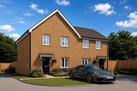4 bedroom semi-detached house for sale, Meridian Close, Orchard Gardens, St. Albans