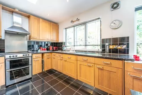 6 bedroom semi-detached house for sale – pohled 4
